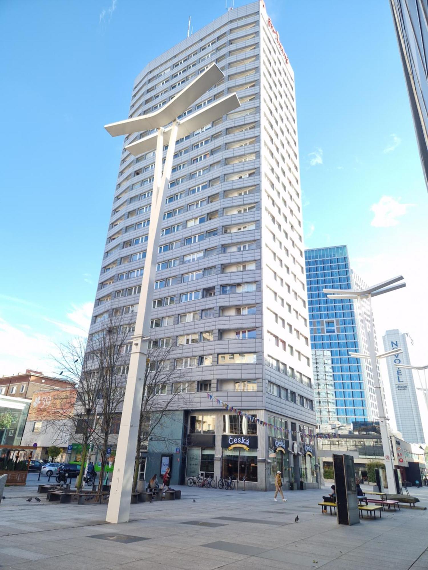 View Apartments And Rooms Warszawa Exteriör bild